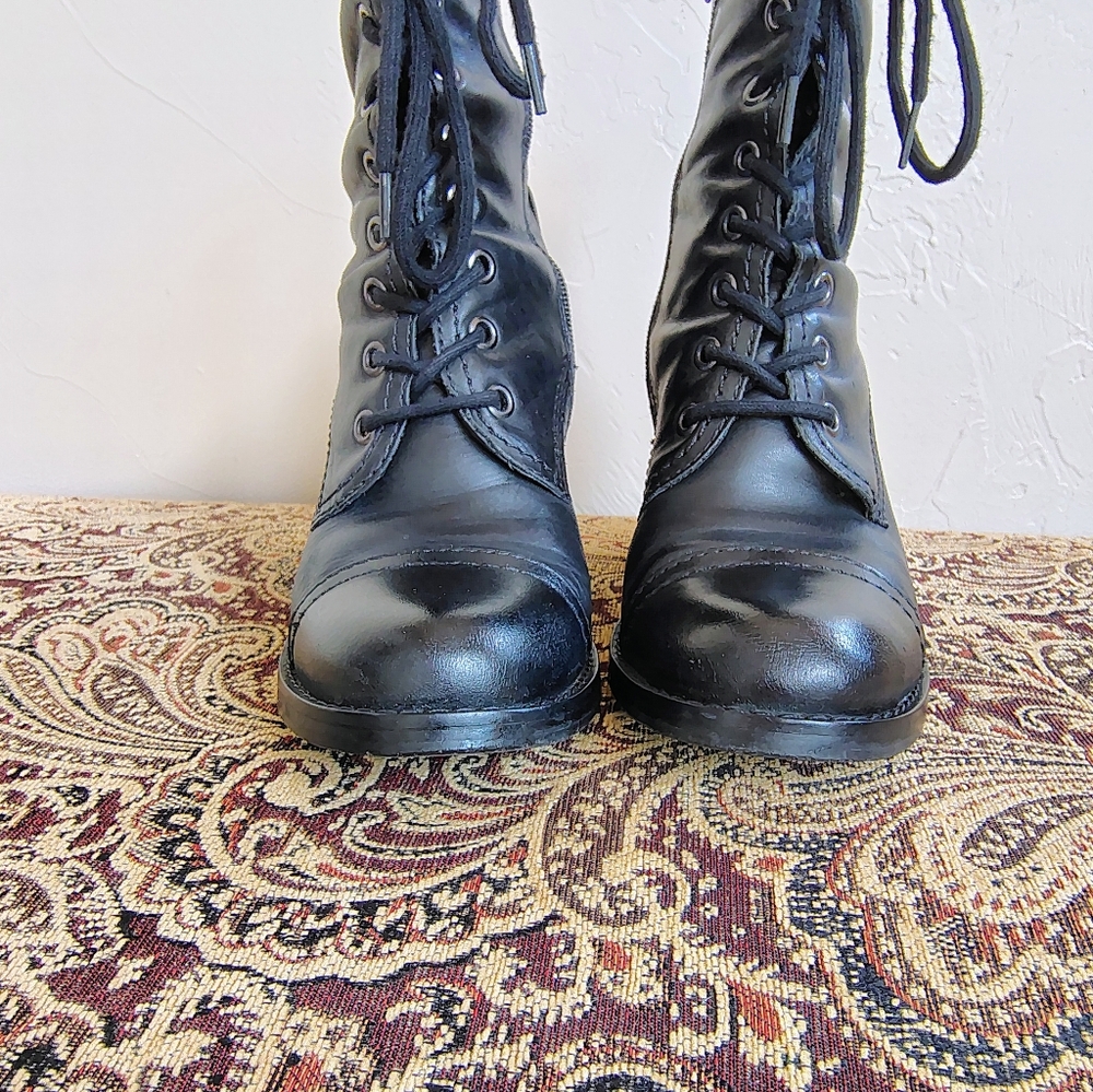 Vintage by Steve Madden Black Leather Mid-Calf Combat Boots Size 7M 90's